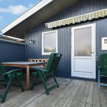 Stunning In W/ 3 Bedrooms 3*
