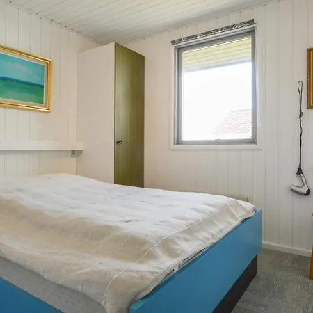 Holiday home Amazing In With Kitchen Haderslev